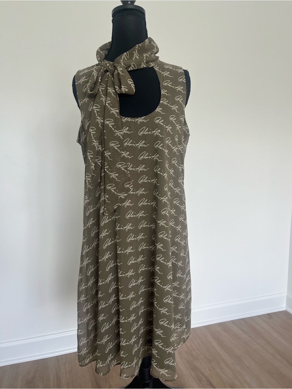 Calvin Klein Olive Sleeveless Script Tie-Detail Knee high Dress size 6